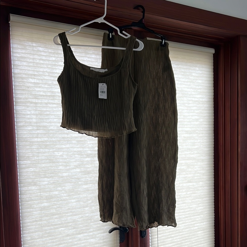 Astr Olive Green Women's Pencil Skirt Set